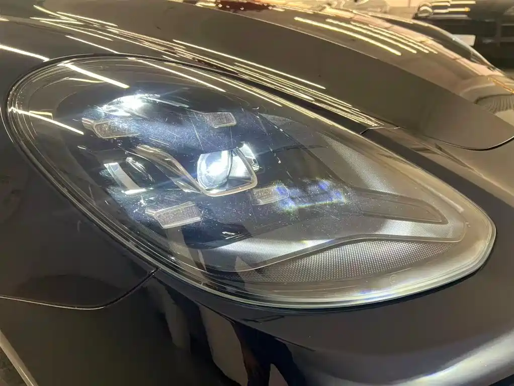 Porsche Panamera 2023 Panamera Executive Long Wheelbase 2.9T фото 20
