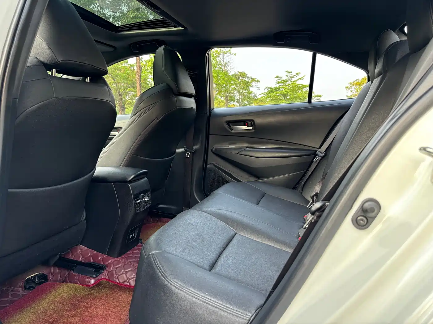 Toyota Levin 2019 185T CVT Luxury Edition China V фото 9