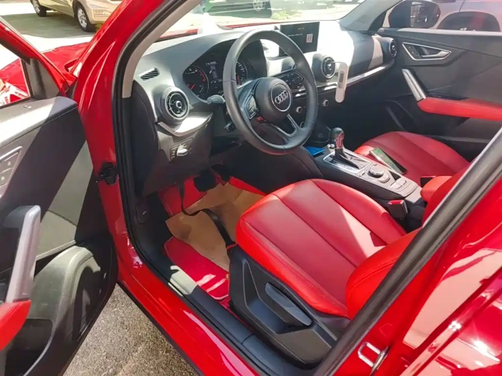Audi Q2L 2021 35 TFSI Progressive Dynamic фото 13