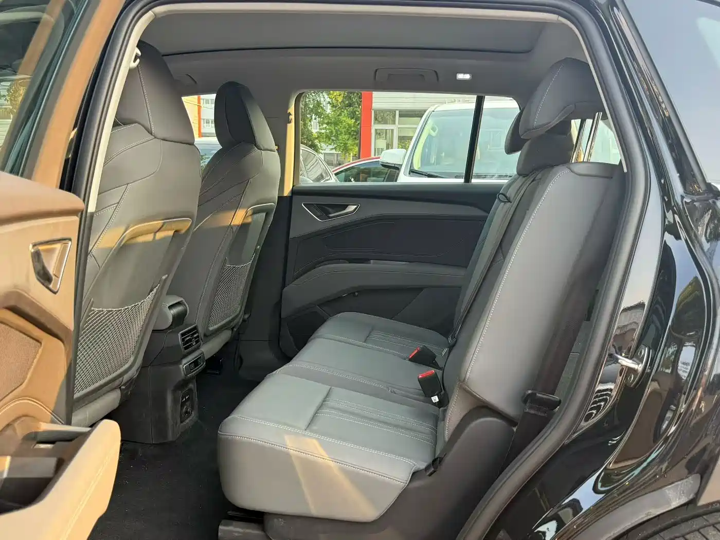 Audi Q5 e-tron 2023 2023 40 e-tron Starlight Edition Brocade Package