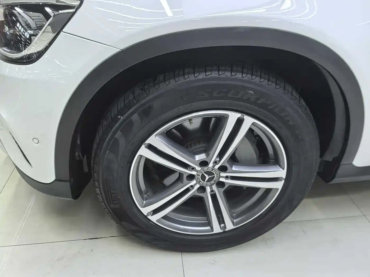 Mercedes-Benz GLC 2021 GLC 260 L 4MATIC Sporty фото 5
