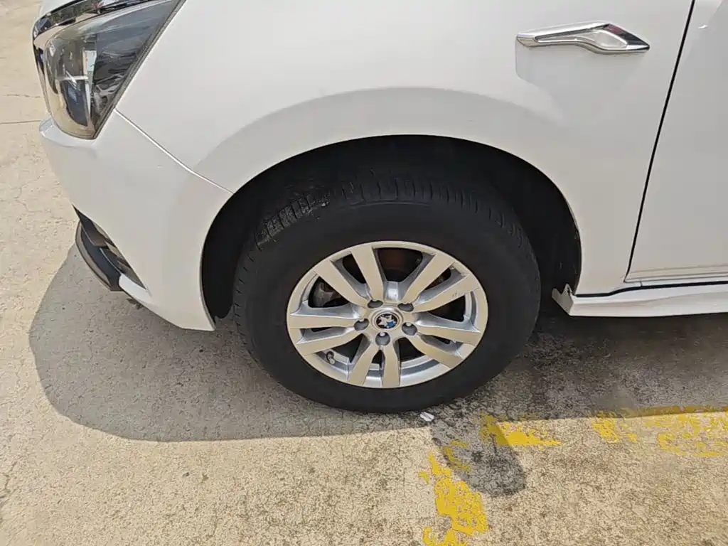 Venucia T70 2017 2016 2.0L CVT Rui Xing Edition