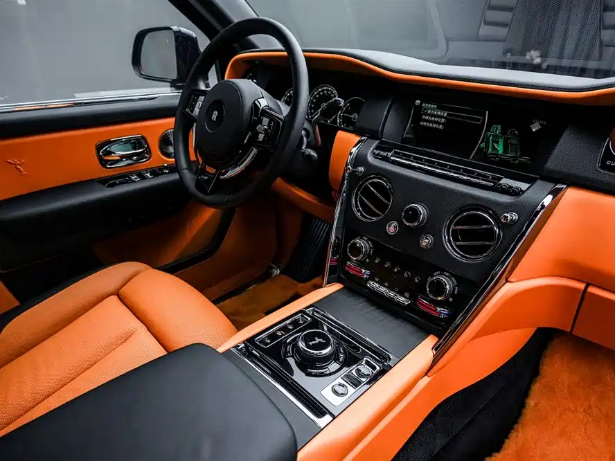 ROLLS-ROYCE CULLINAN