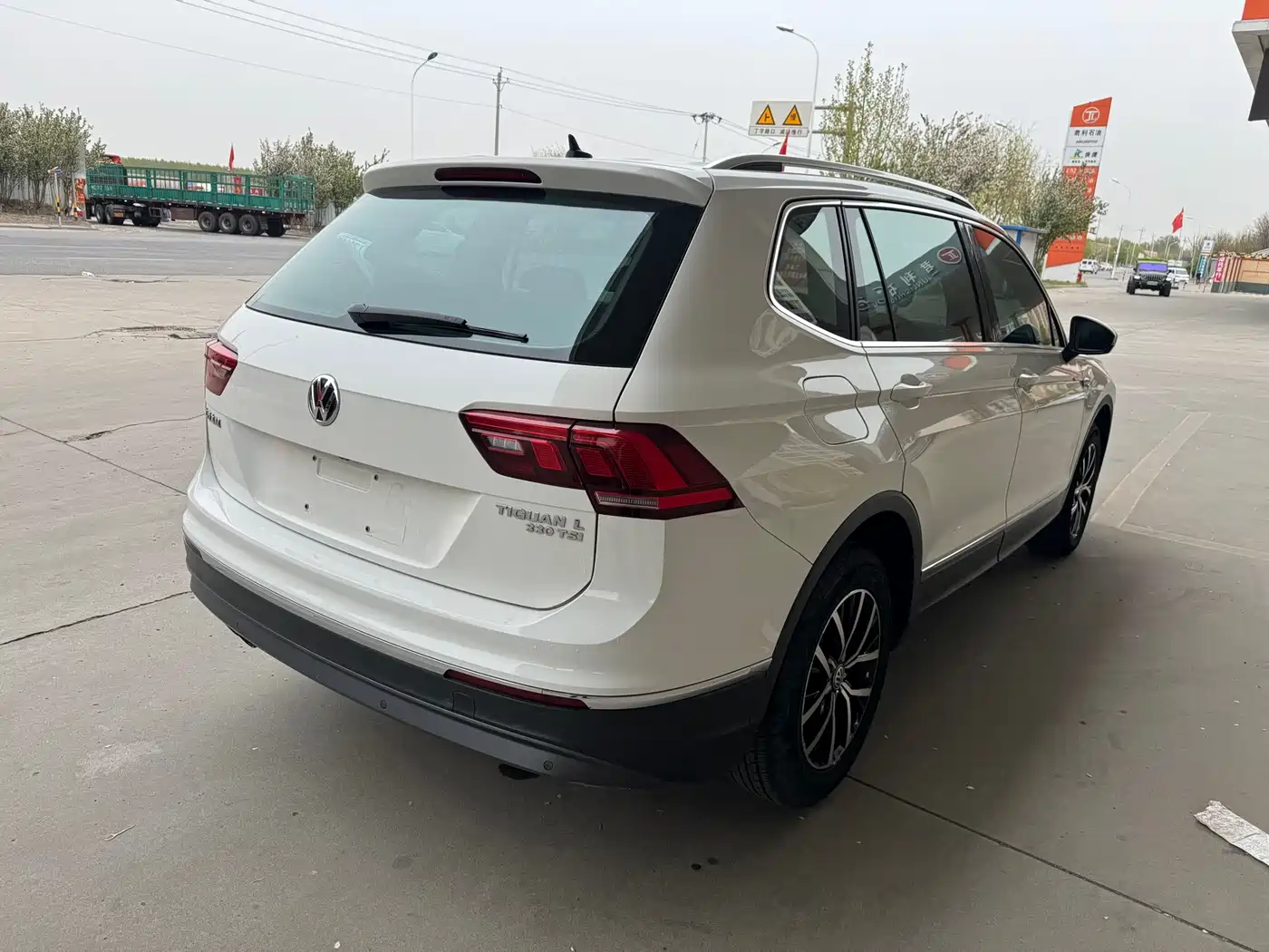 Volkswagen Tiguan L 2017 330TSI Automatic 2WD Luxury Edition фото 17