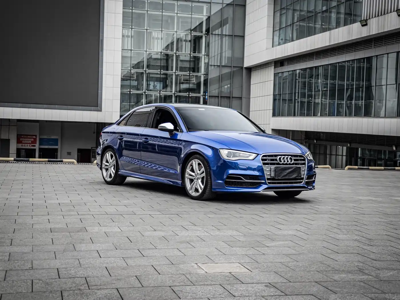 Audi S3 2015 S3 2.0T Limousine фото 2