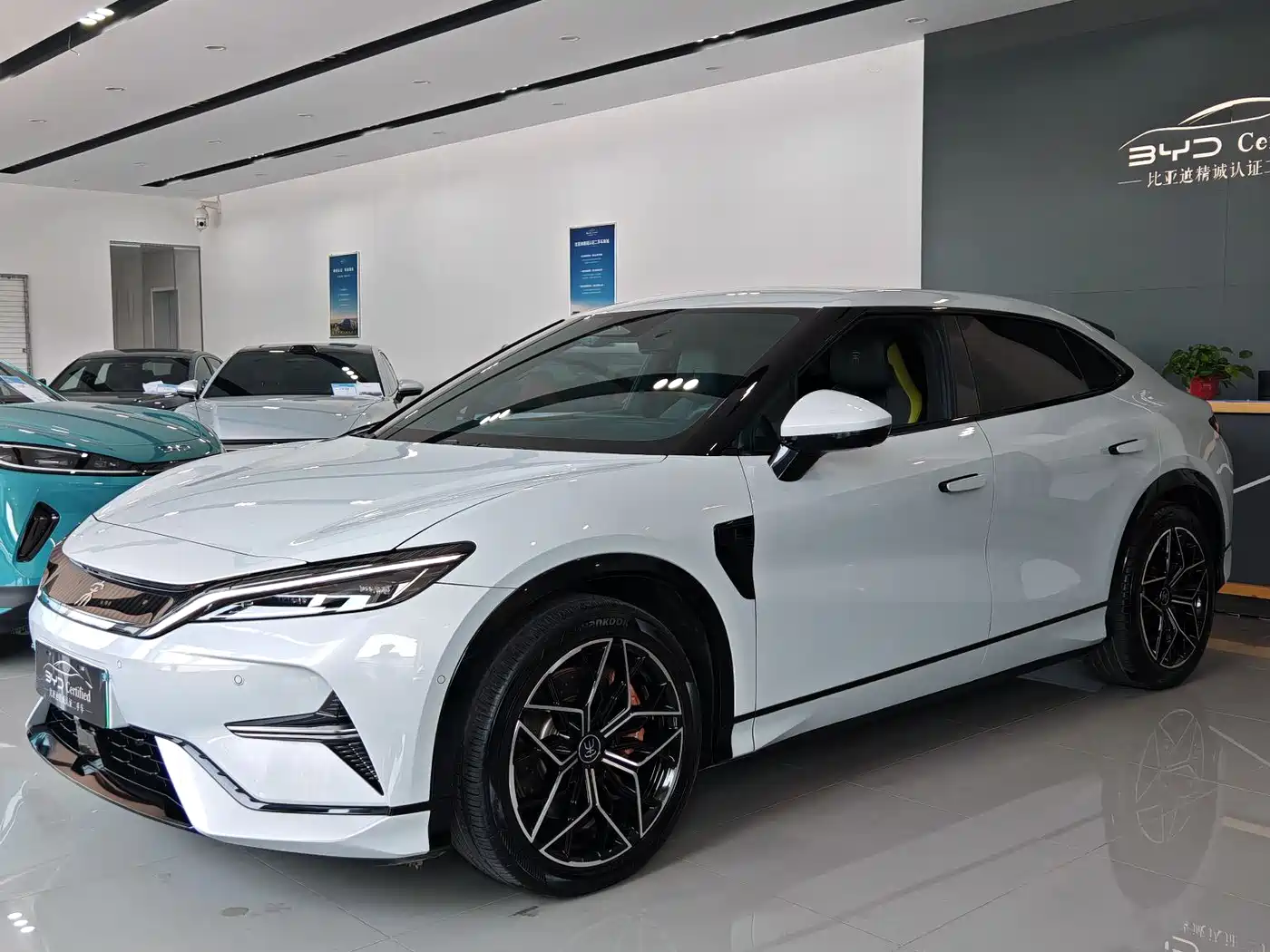 BYD Song L EV 2024 Model 602km AWD Excellence