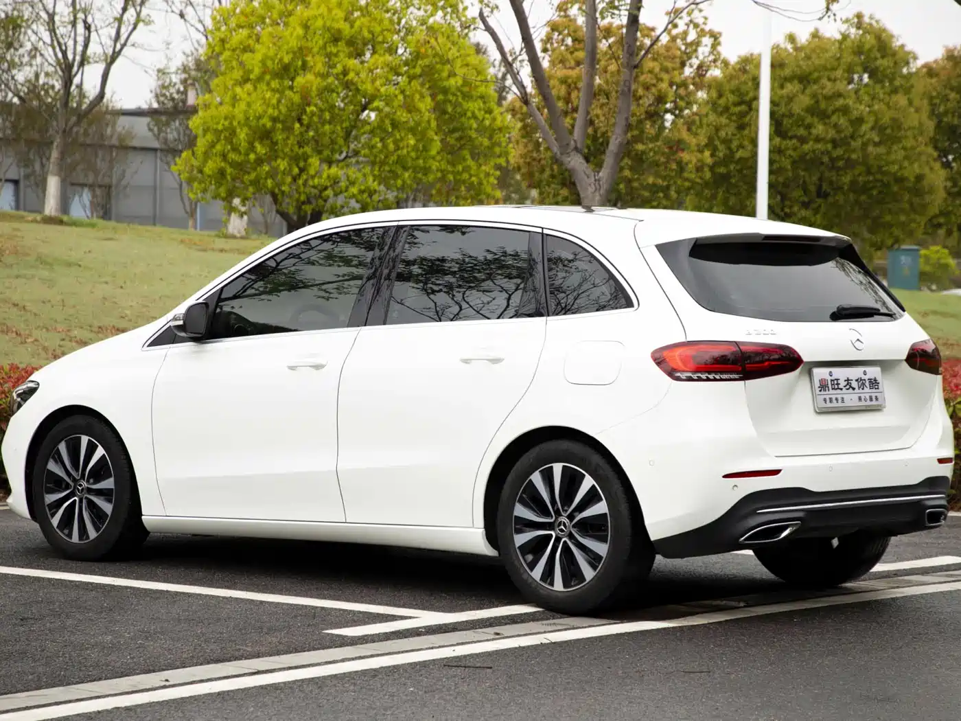 MERCEDES-BENZ B CLASS