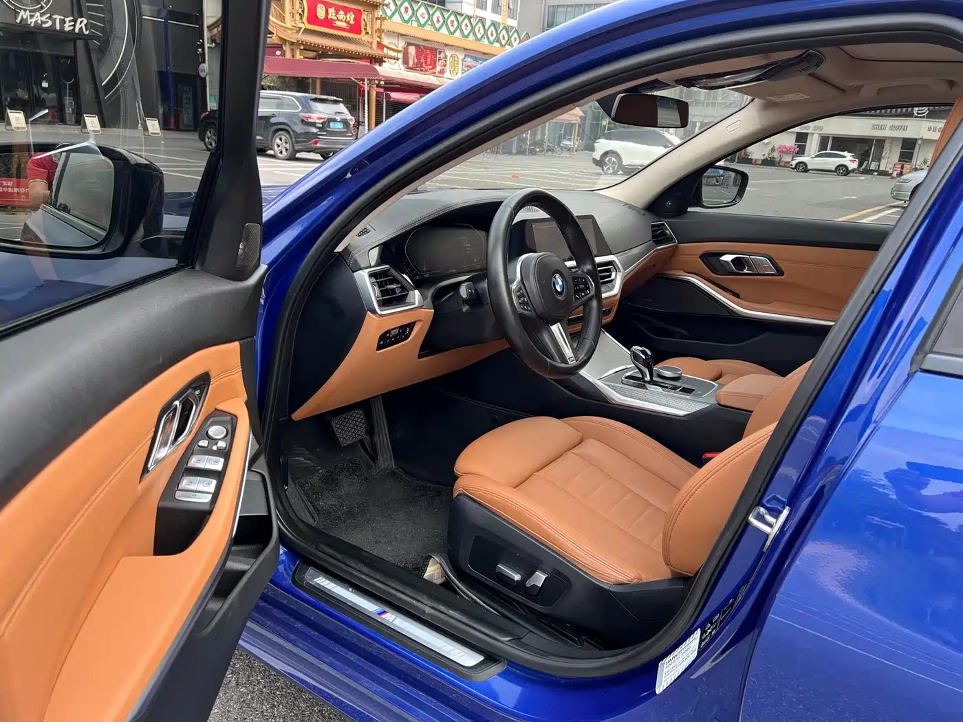 BMW 3 Series 2020 330Li xDrive M Sport Black Night Edition фото 6