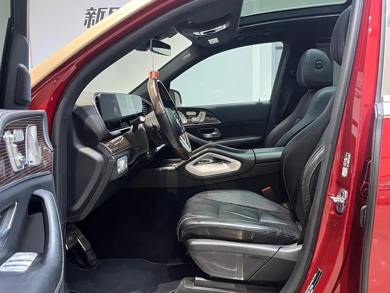 Mercedes-Benz Maybach GLS 2022 GLS 480 4MATIC фото 9