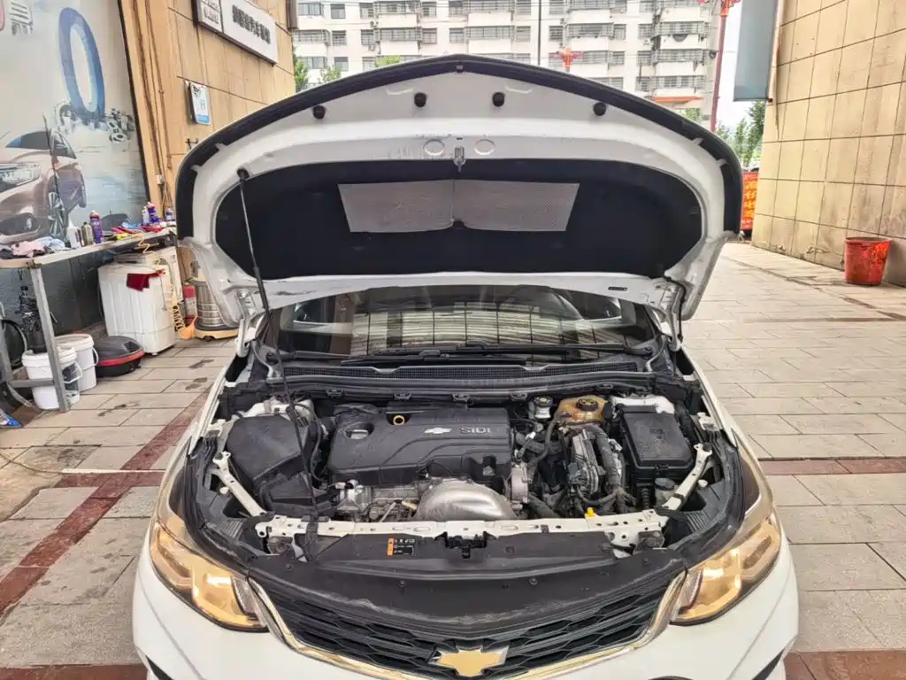 Chevrolet Cruze 2018 2018 320 Automatic Pioneer Sunroof Edition