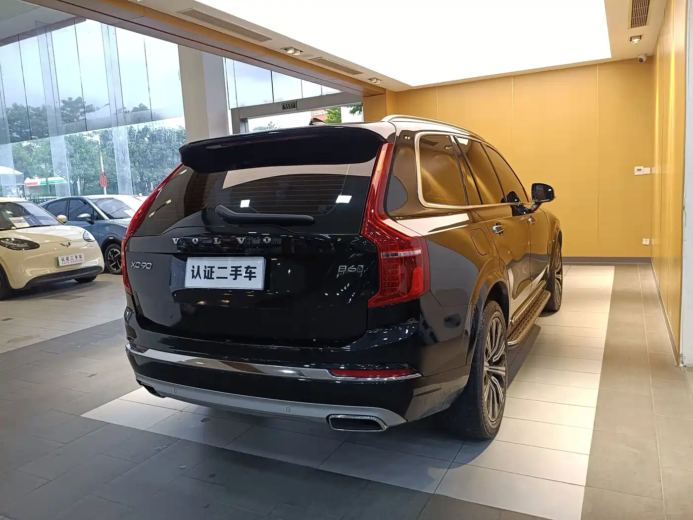 Фото 32 - Volvo XC90