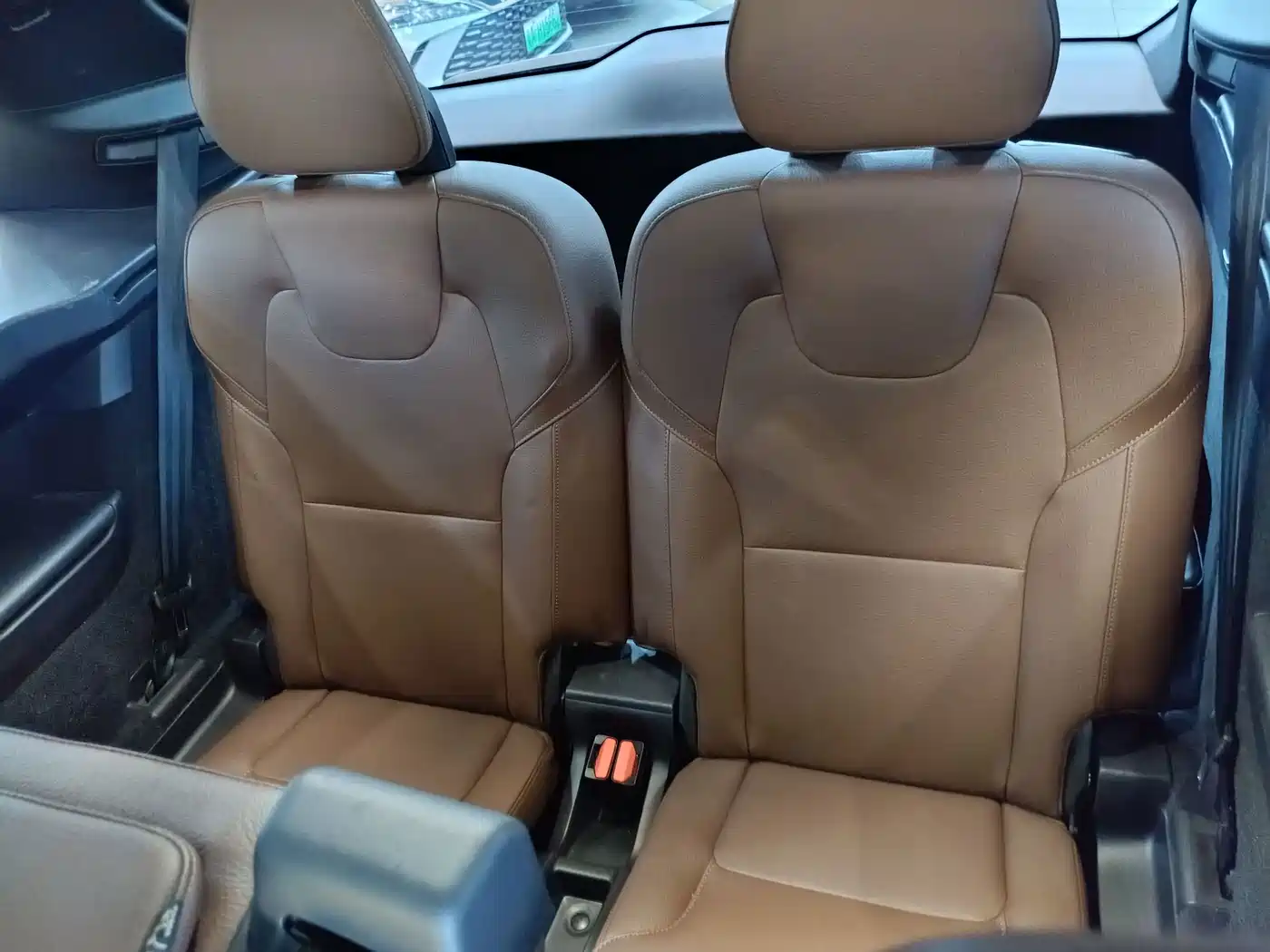 Фото 26 - Volvo XC90