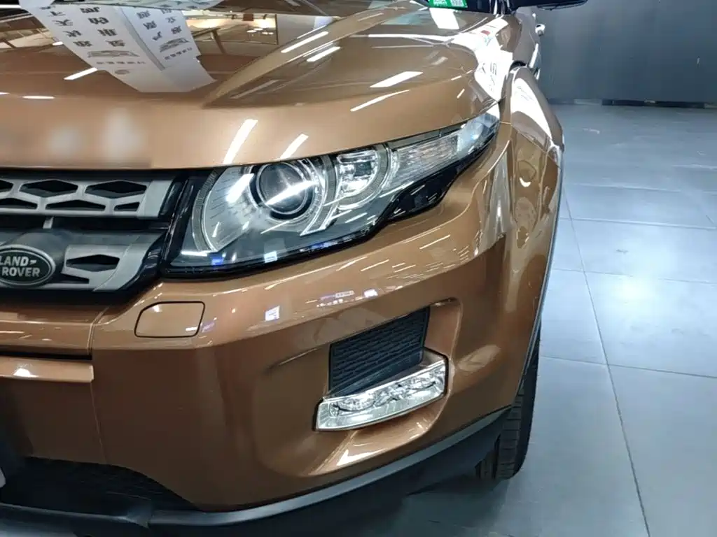 Land Rover Range Rover Evoque (Import) 2014 2014 2.0T 5-door Brilliance Premium