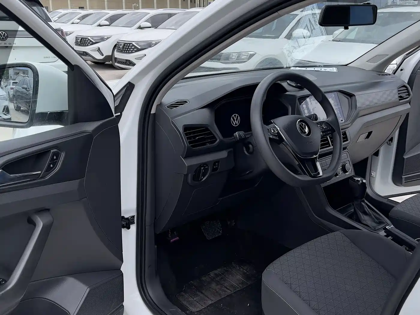 Volkswagen T-Cross 2023 2023 Facelift 1.5L Automatic Trend Edition