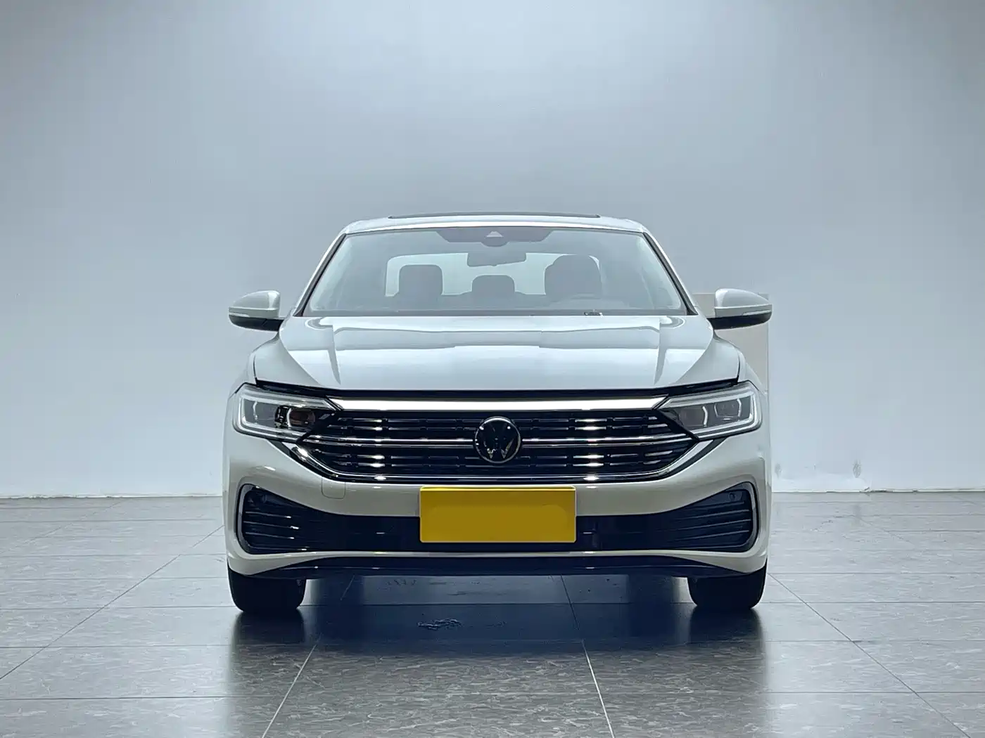 Volkswagen Sagitar 2024 300TSI DSG Surpass Edition фото 2
