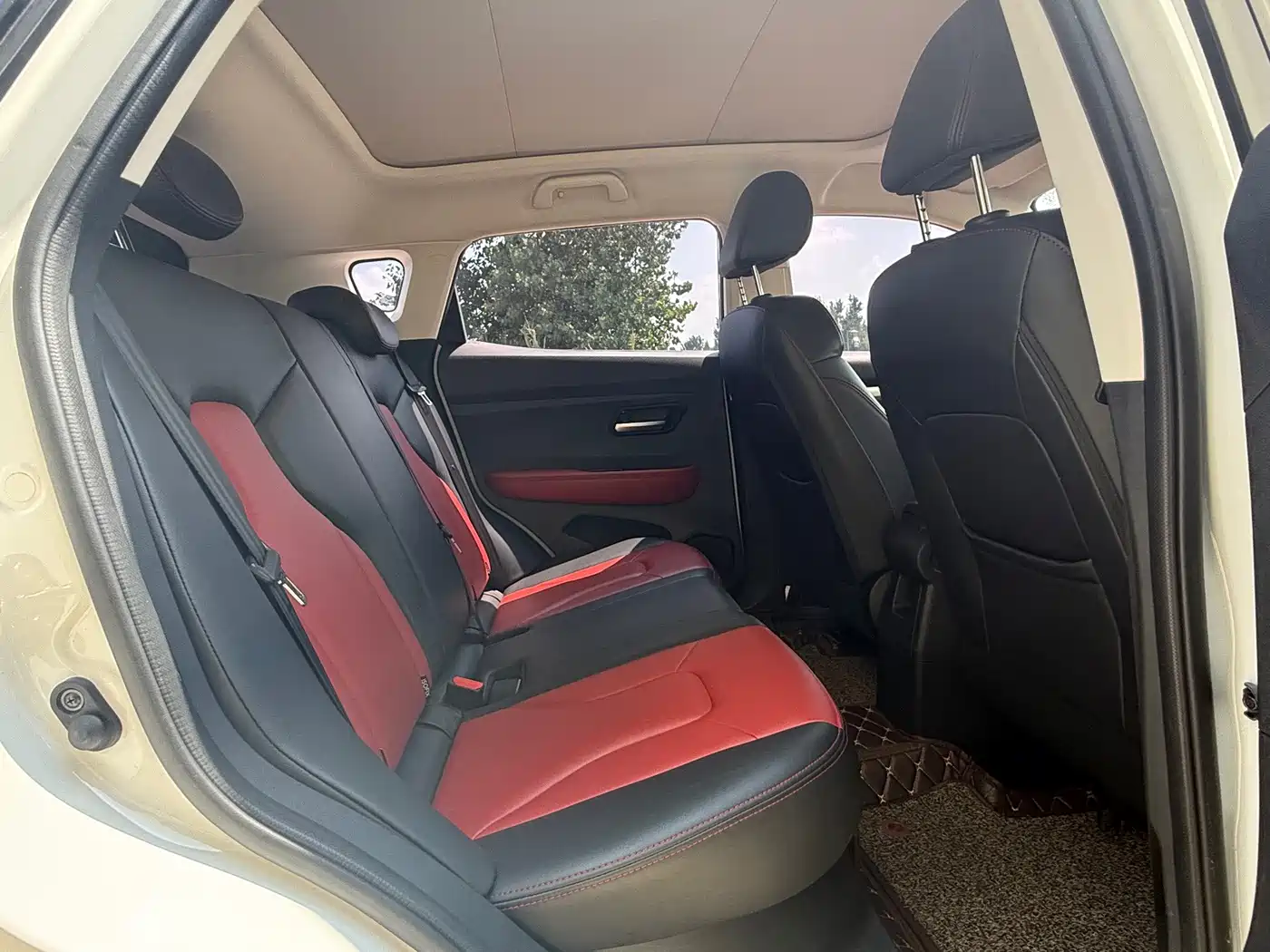 Haval H2s 2018 2018 Red Label 1.5T DCT Luxury Model