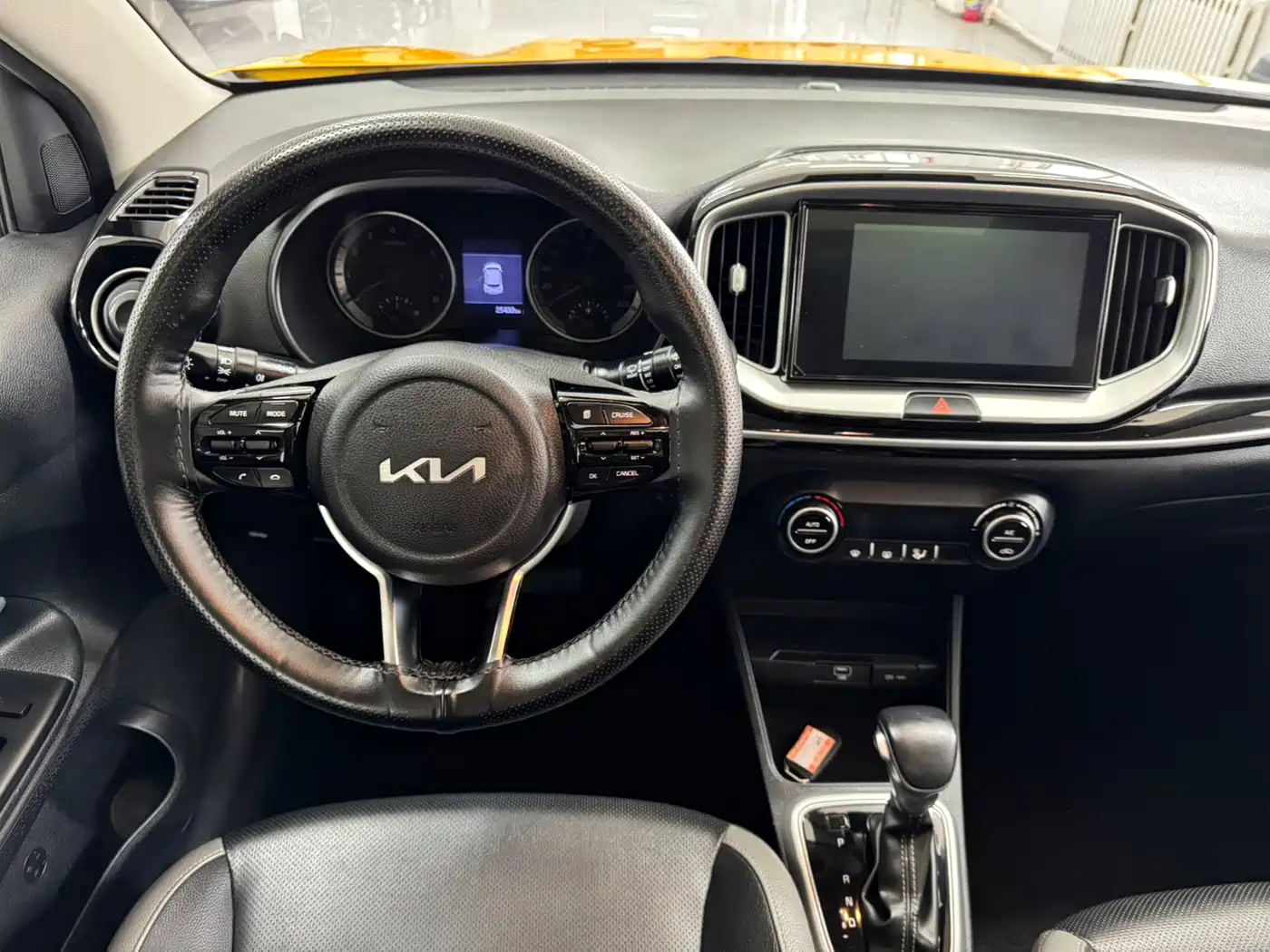Kia KX1 2021 1.4L CVT Fun Sunroof Version фото 7