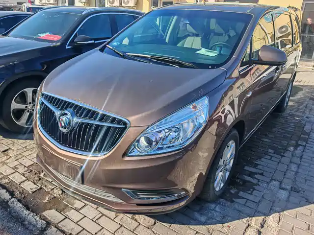 BUICK GL8