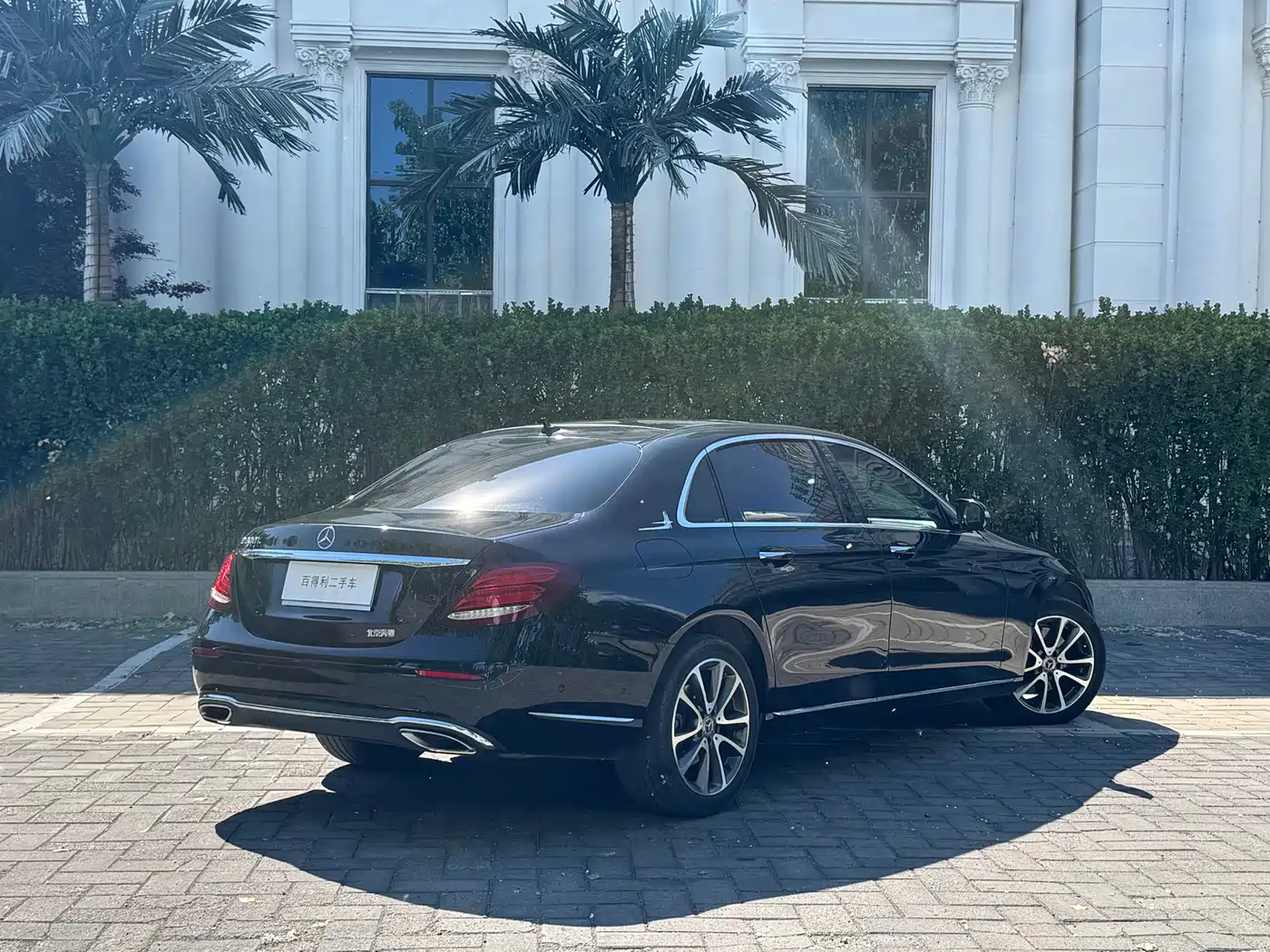 Mercedes-Benz E-Class 2019 E 300 L Fashion фото 2