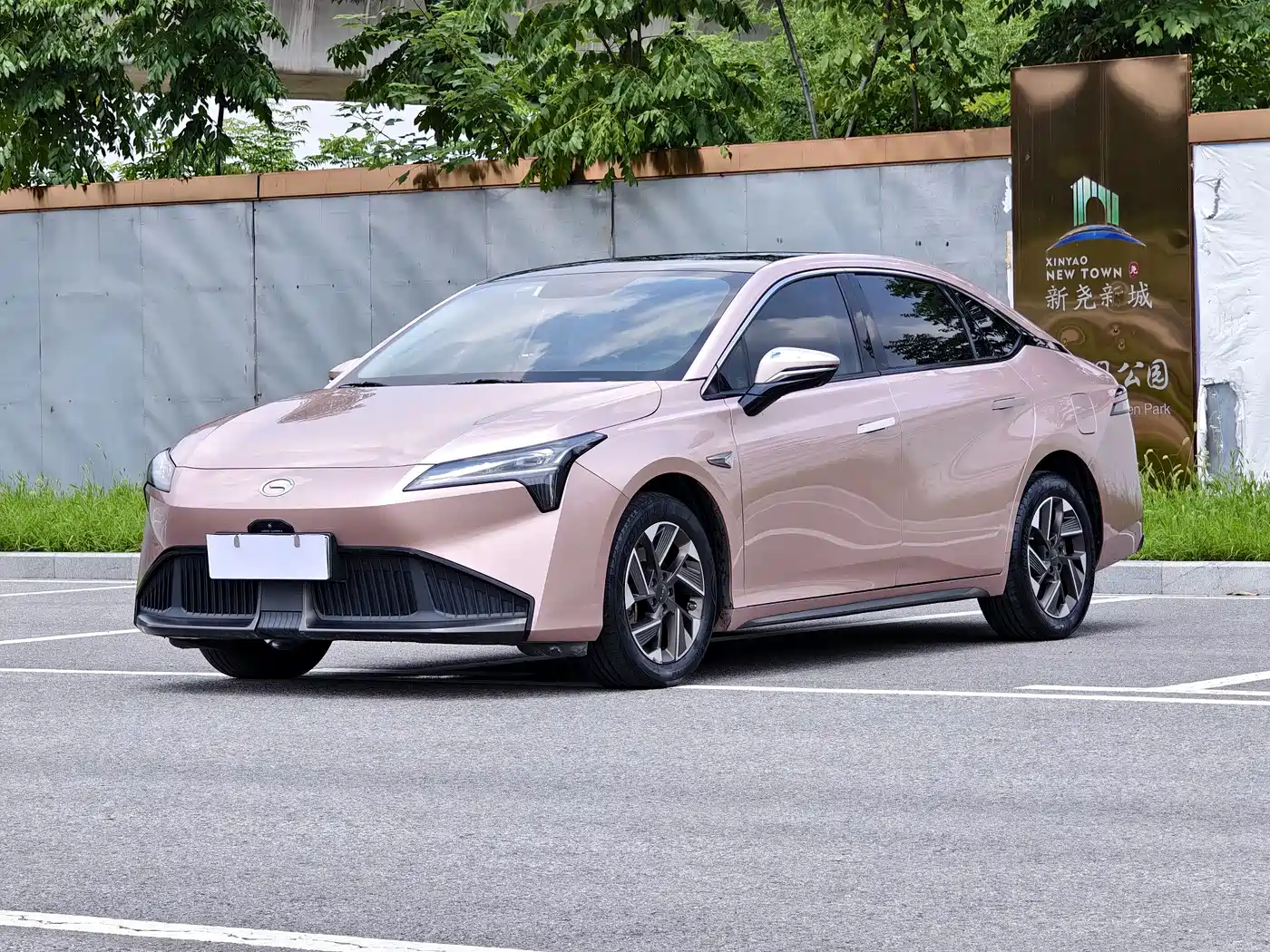 AION S Plus 2021