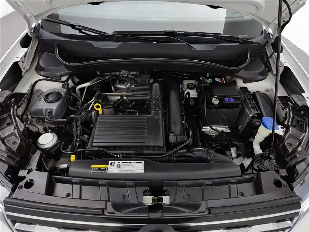 VOLKSWAGEN TU KAI