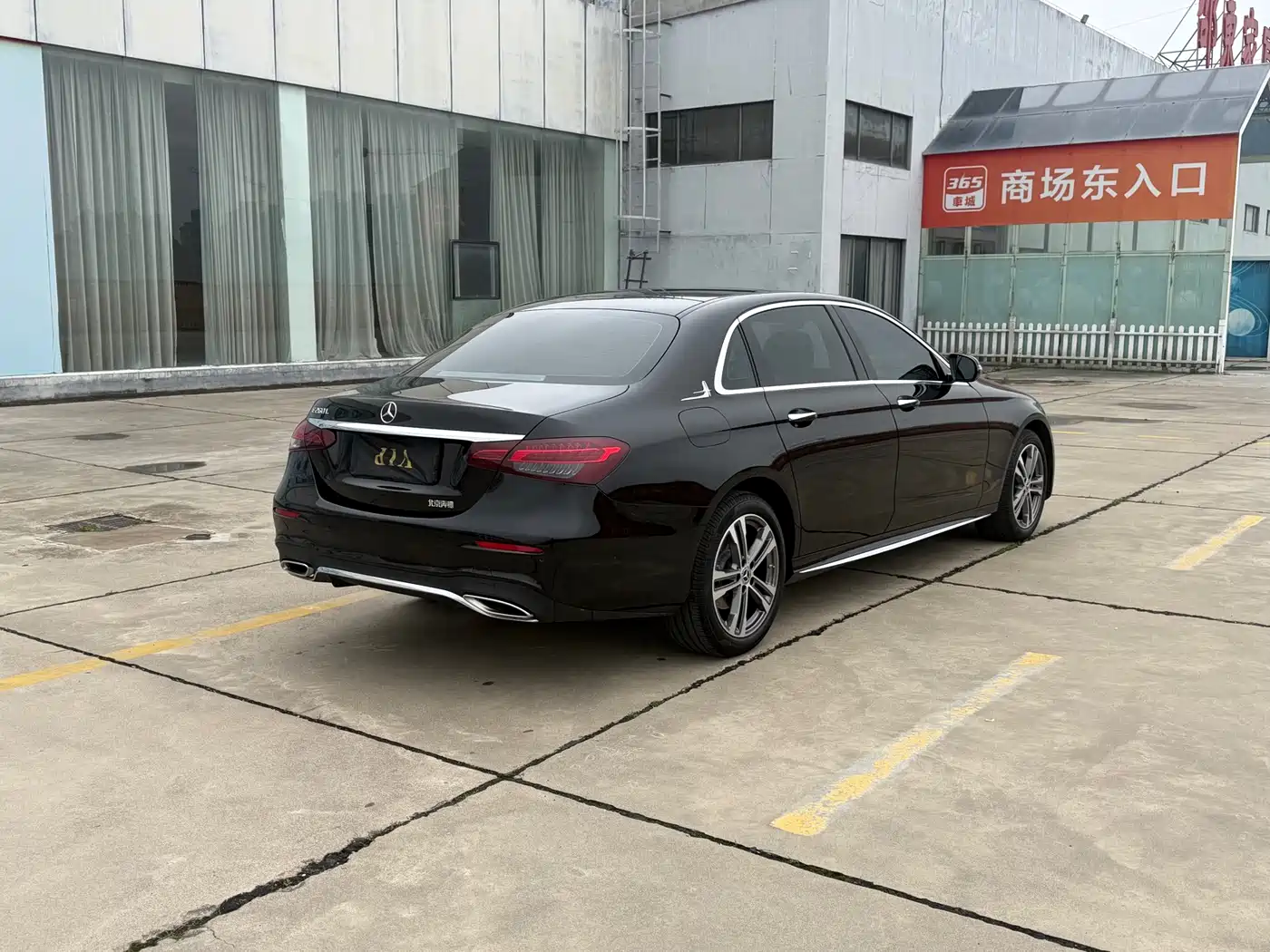  E CLASS