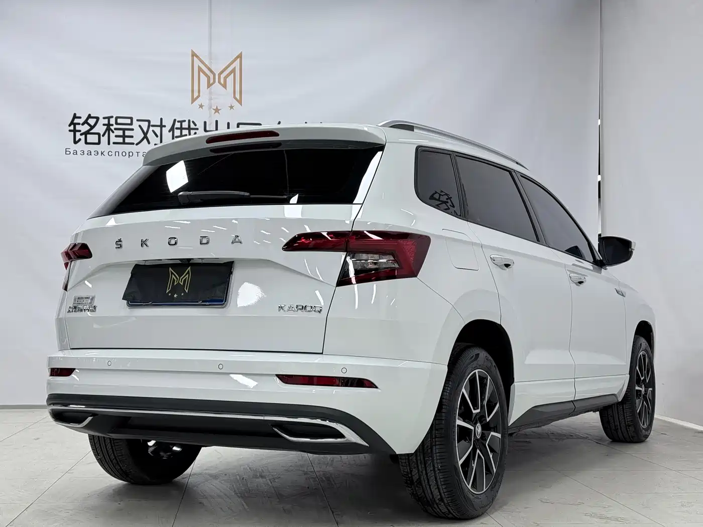 Škoda Karoq 2023 TSI280 Premium Edition фото 4