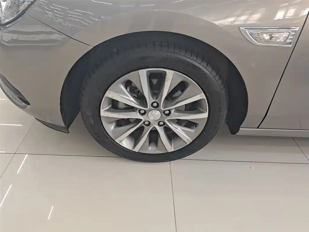 Buick GL6 2019 Model 18T 6-Seater Connected Luxury Version China V фото 23