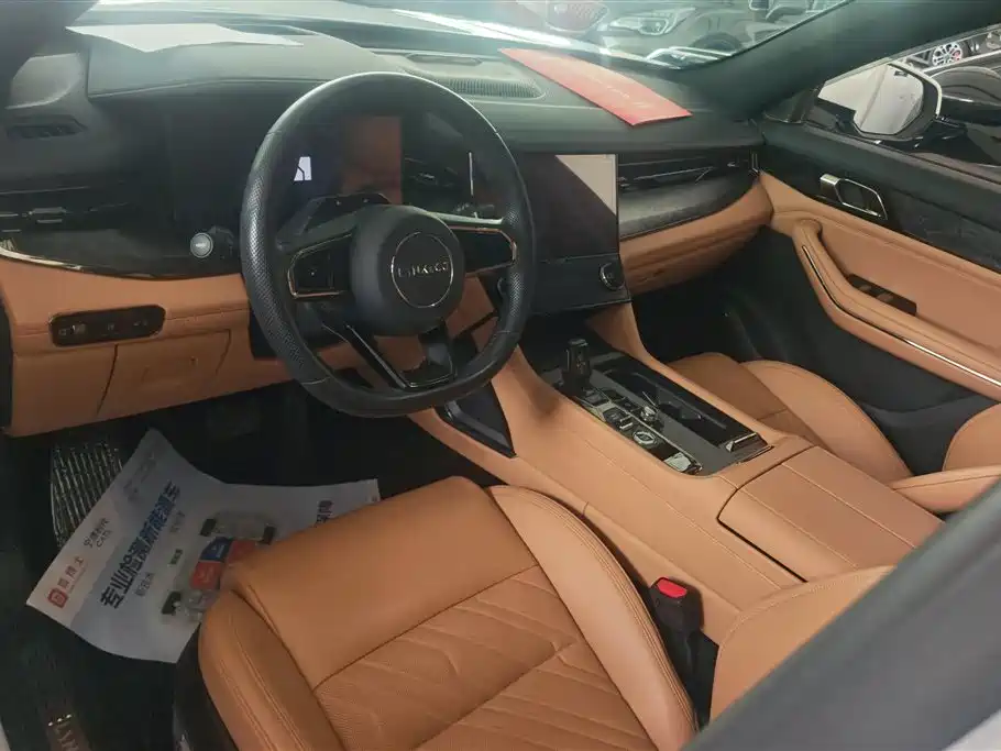 Lynk & Co 09 EM-P 2021 2.0T PHEV Halo 7-Seater фото 12