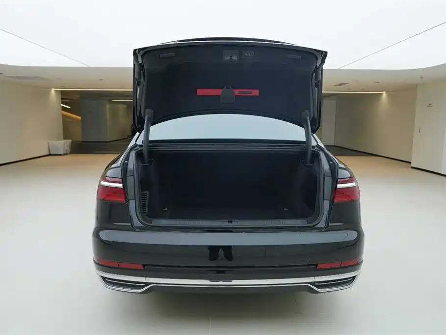 Audi A8 2019 A8L 50 TFSI quattro Luxury фото 6