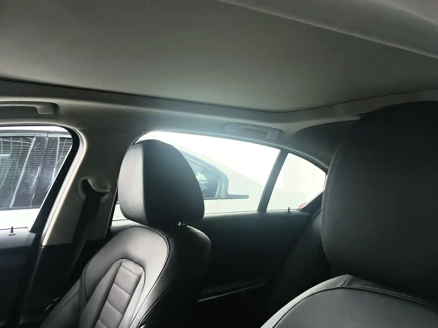 BMW 3 Series 2020 325Li M Sport Package фото 7