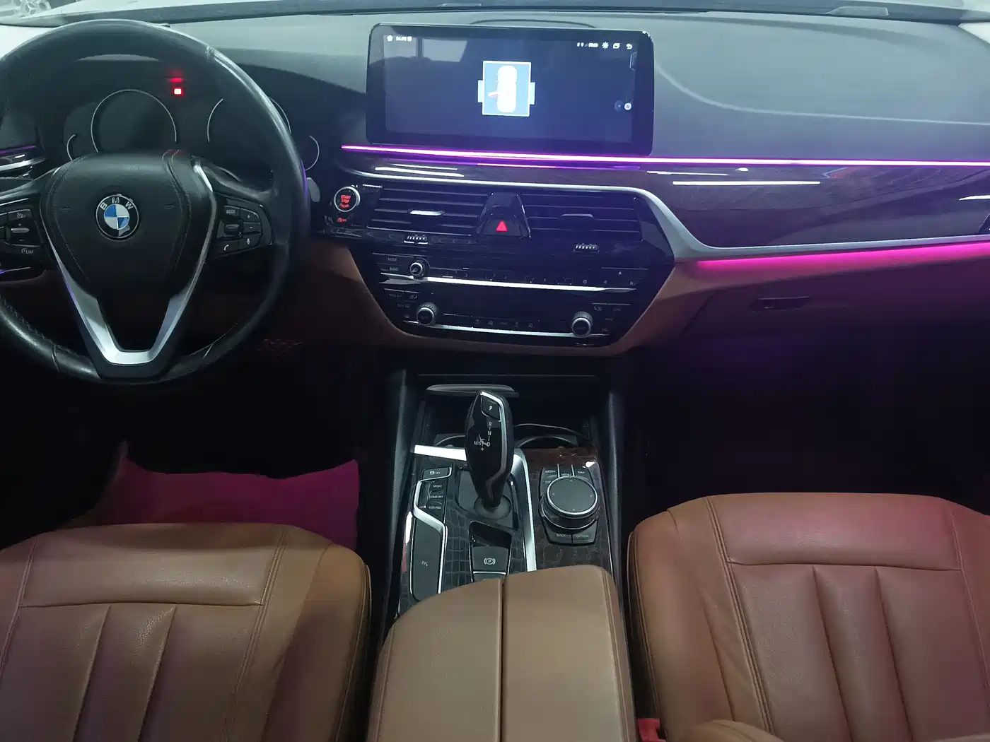 BMW 5 Series 2018 528Li Launch Special Edition фото 9