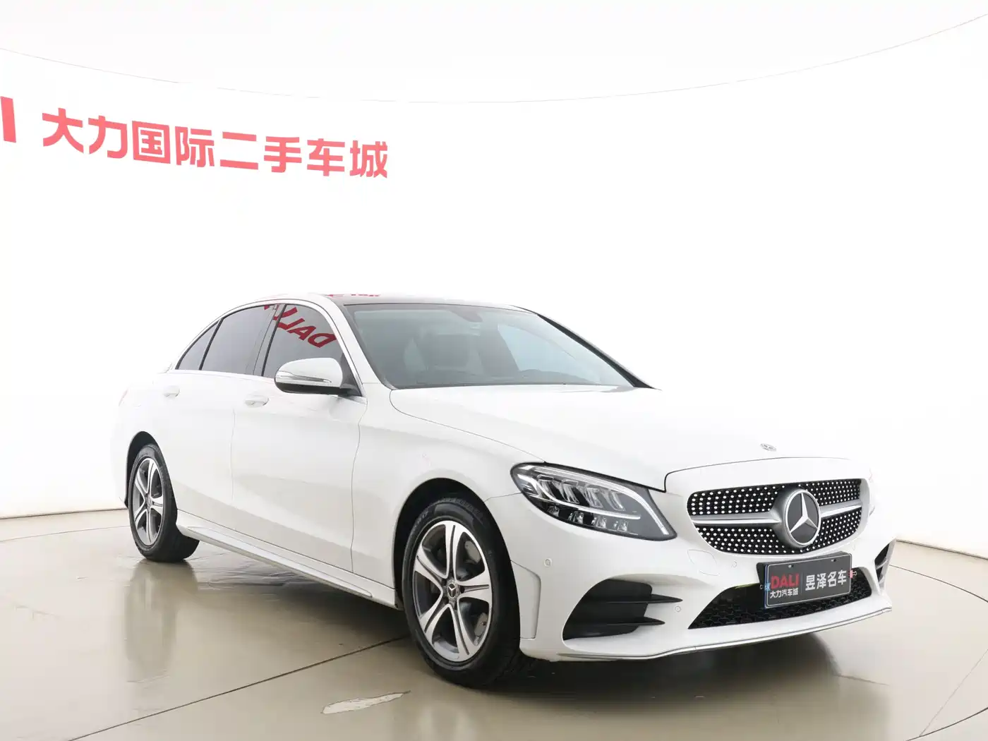 Mercedes-Benz C-Class 2020 C 260 L Sport фото 3
