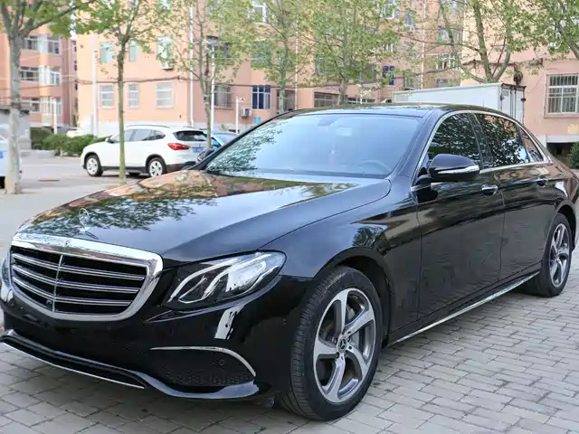 Mercedes-Benz E-Class 2019