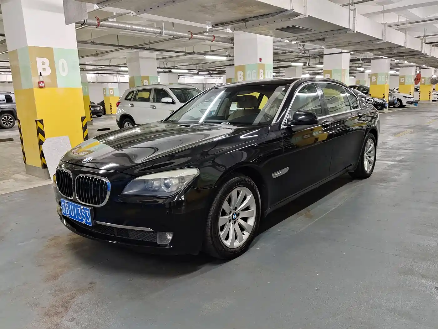 BMW 7 Series 2009 Model 740Li Leading Edition