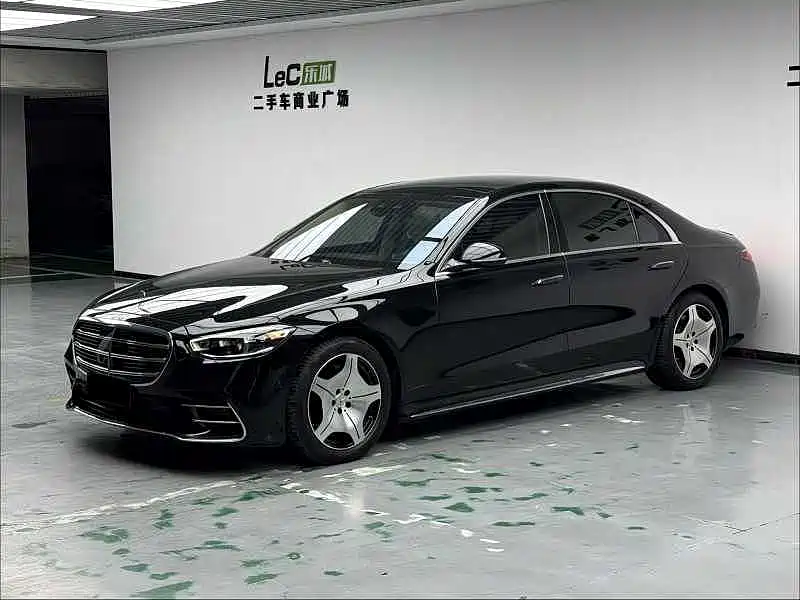 Фото 1 - Mercedes-Benz S-Class
