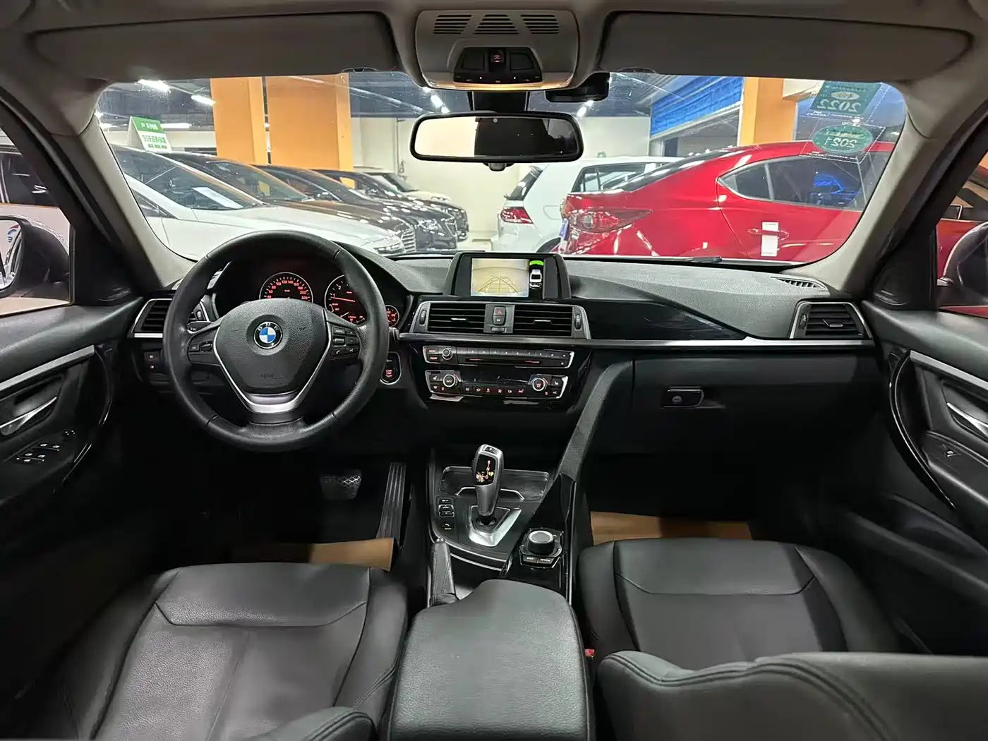 BMW 3 Series 2016 320Li Fashion Model фото 4