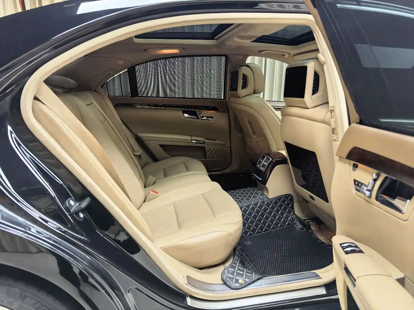 Mercedes-Benz S-Class 2012 S 400 L HYBRID Grand Edition фото 18