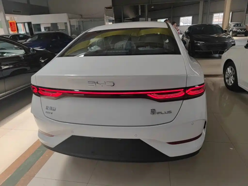 صورة 6 - BYD Qin PLUS