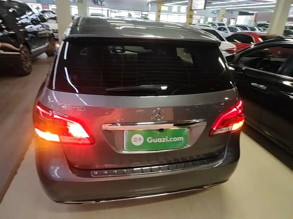 Mercedes-Benz B-Class 2017 B 200 Dynamic фото 4