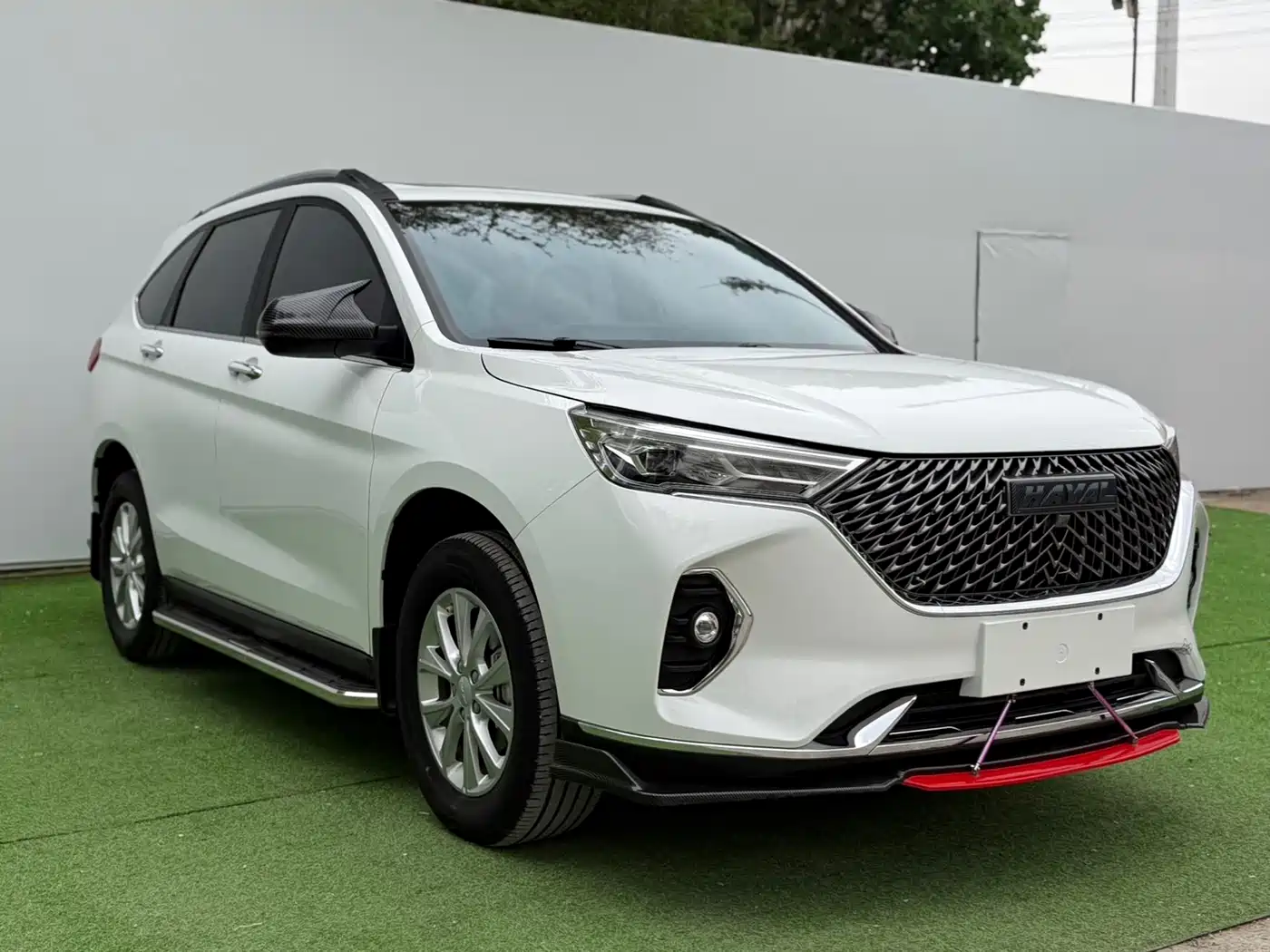Haval M6 2023 PLUS 1.5T DCT Luxury Smart Connect фото 3