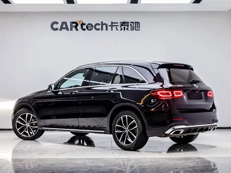 Mercedes-Benz GLC 2021 GLC 260 L 4MATIC Luxury фото 4