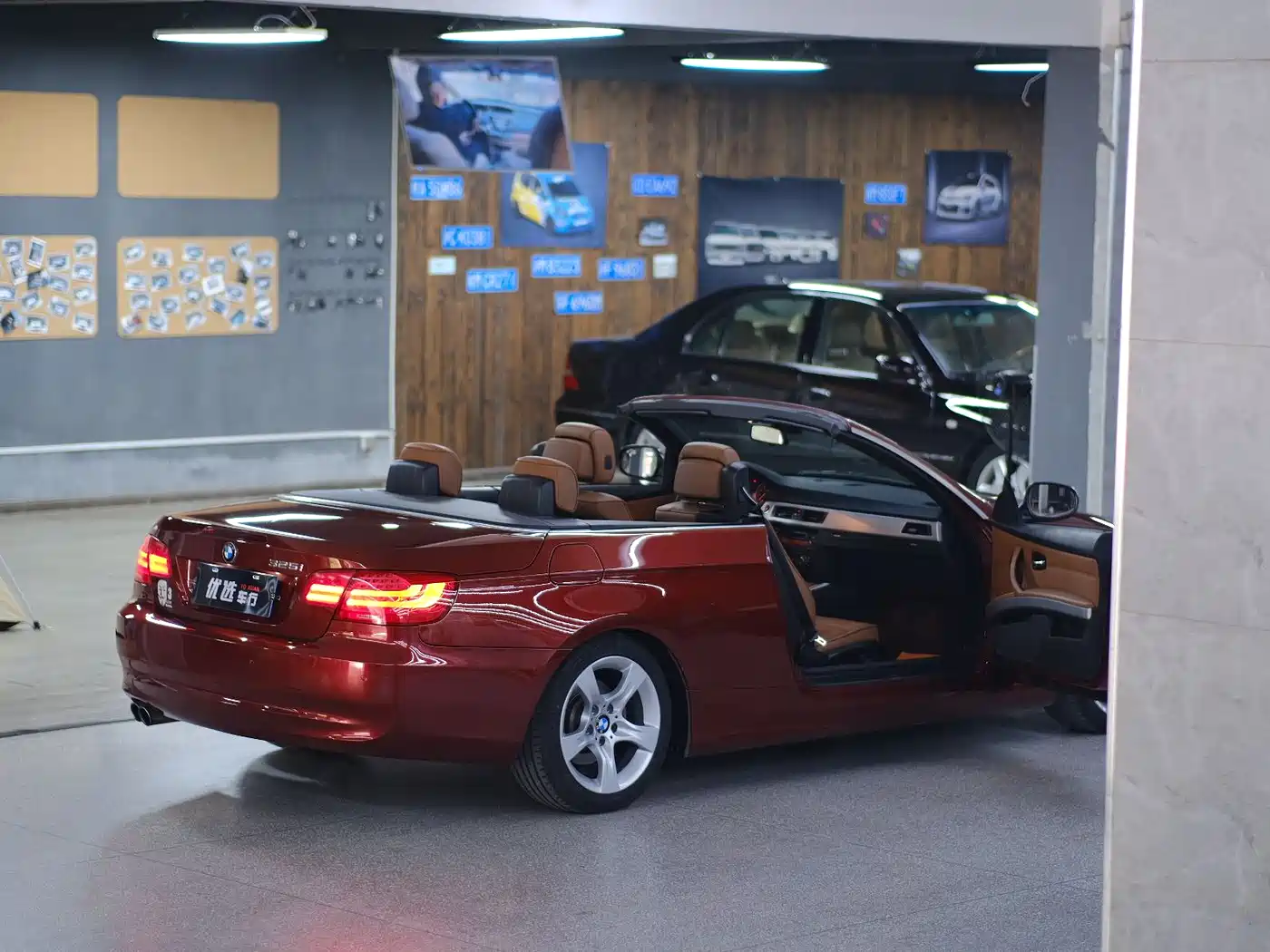 BMW 3 Series (Import) 2011 325i Convertible Coupe фото 13