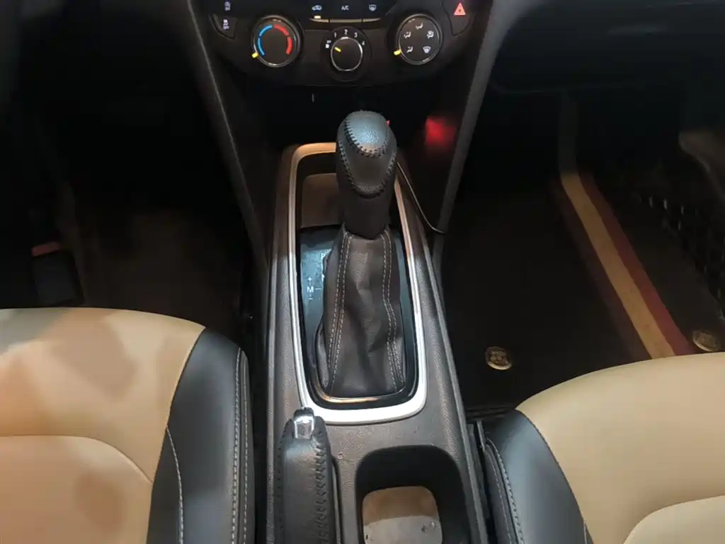 Chevrolet Monza 2022 320 Automatic Enjoyment Sunroof Edition фото 14
