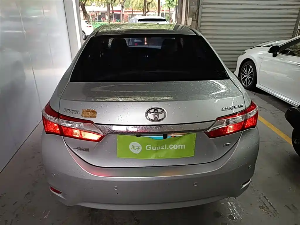 Toyota Corolla 2017 1.6L CVT GL фото 6