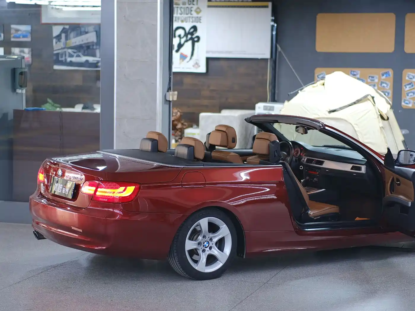 BMW 3 Series (Import) 2011 325i Convertible Coupe фото 16