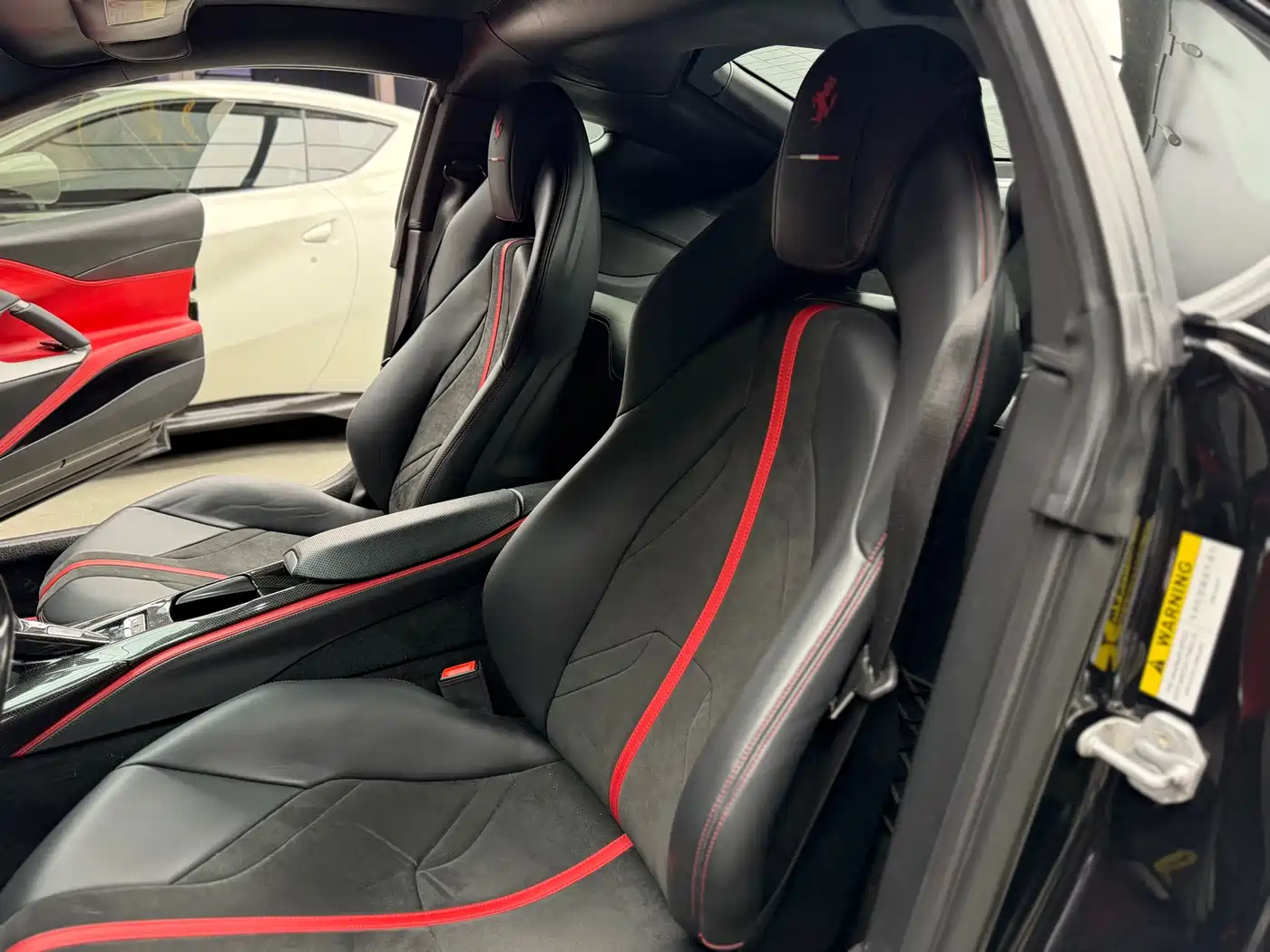 Ferrari 812 2017 6.5L Superfast фото 28