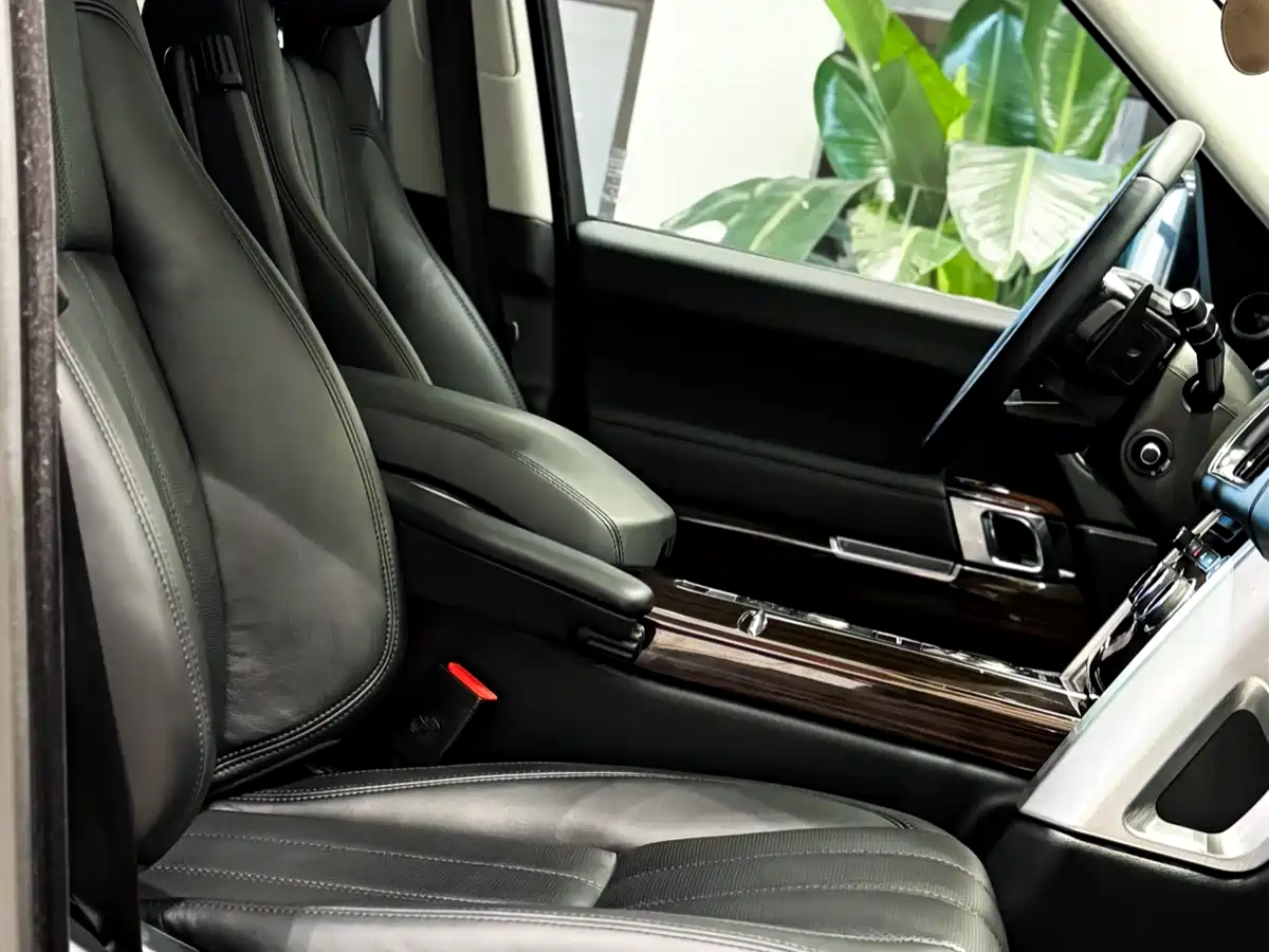 Land Rover Range Rover 2013 3.0 TDV6 Vogue фото 19