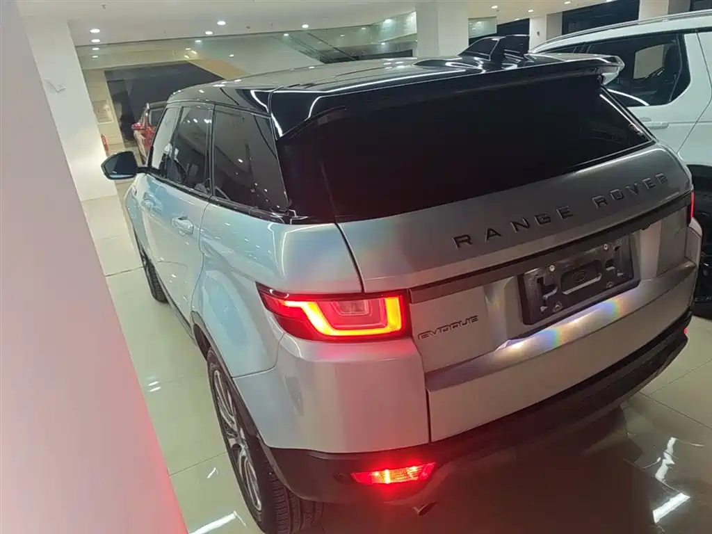Land Rover Range Rover Evoque 2018 240PS SE Smart Edition фото 5