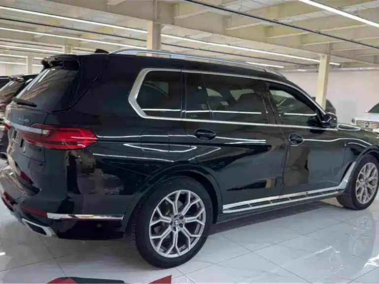BMW X7 2021 Facelift xDrive40i Premium M Sport Package фото 5